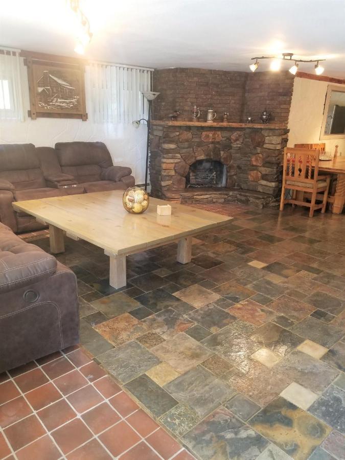 Your Comfy Home In קולורדו ספרינגס מראה חיצוני תמונה